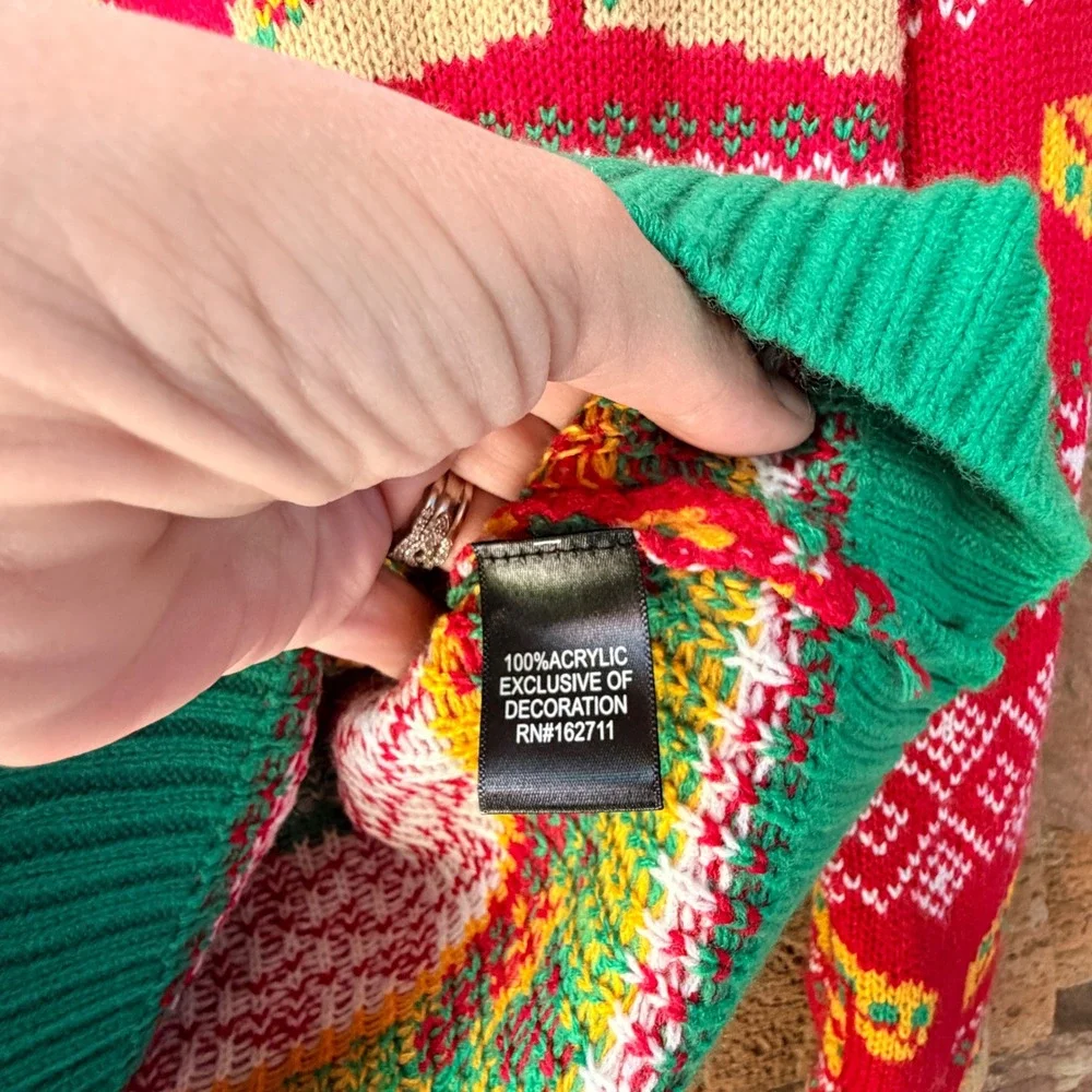 Blizzard Bay Men Small Sweater Taco Sombrero Ugly Christmas Red Green Oversized